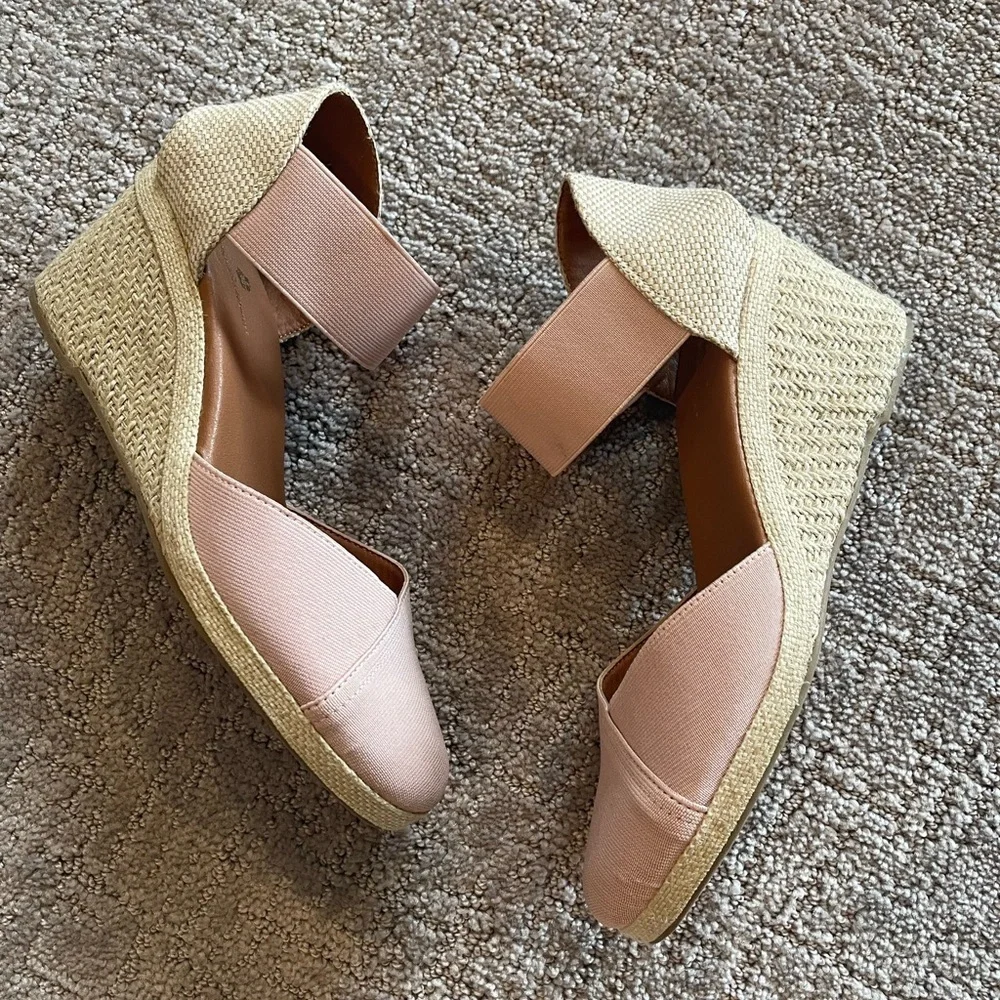 Tommy Bahama Amalia Elastic Ankle Strap Espadrille Wedge Sandal, Pink, Size 8.5M